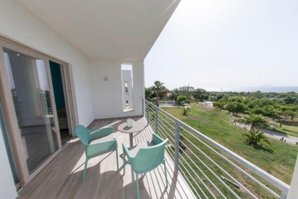 Costa Degli Dei Resort Capo Vaticano Bagian luar foto